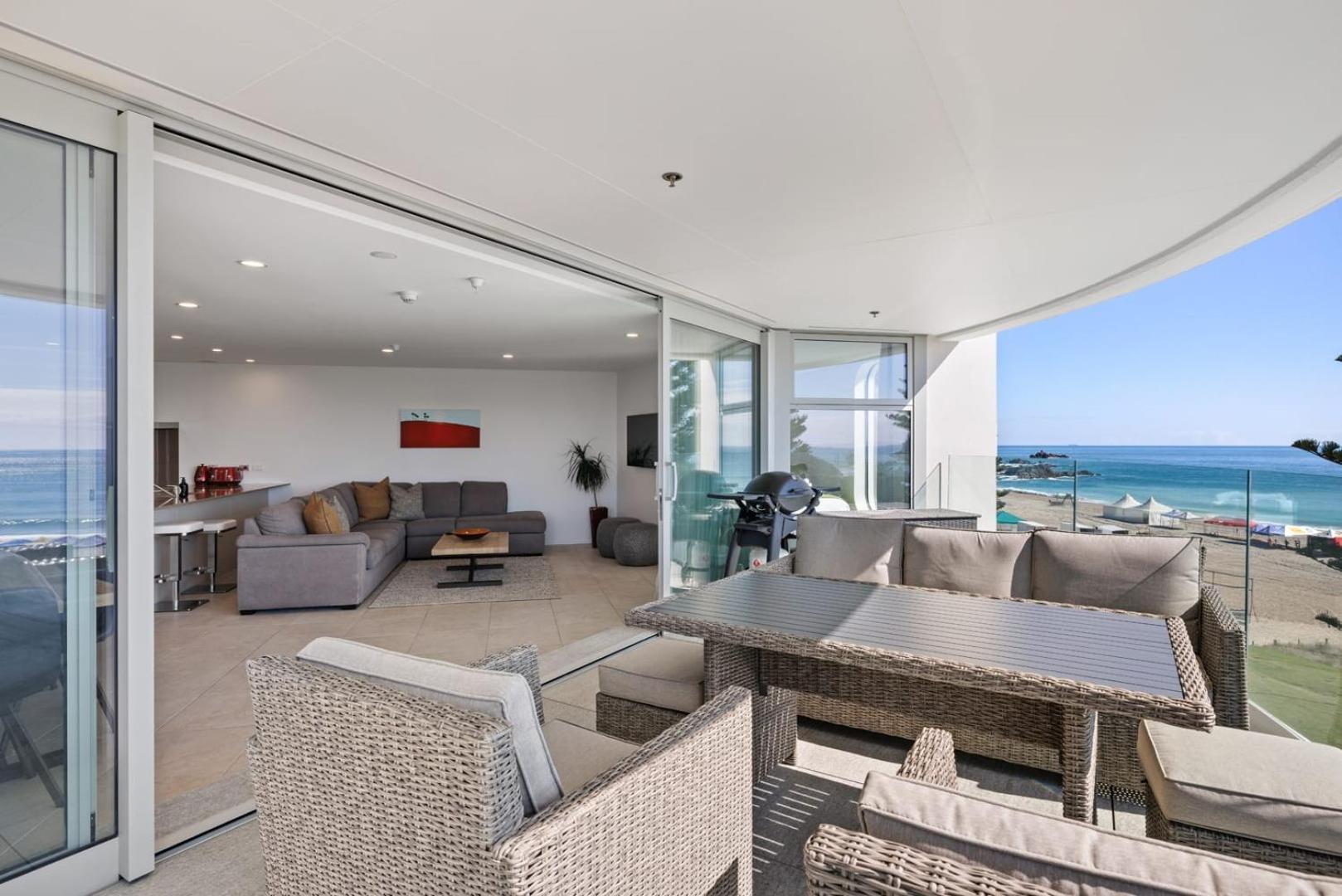 Oceanside Bliss - Absolute Beachfront - Uninterrupted Ocean Views With Pool 芒格努伊山 外观 照片