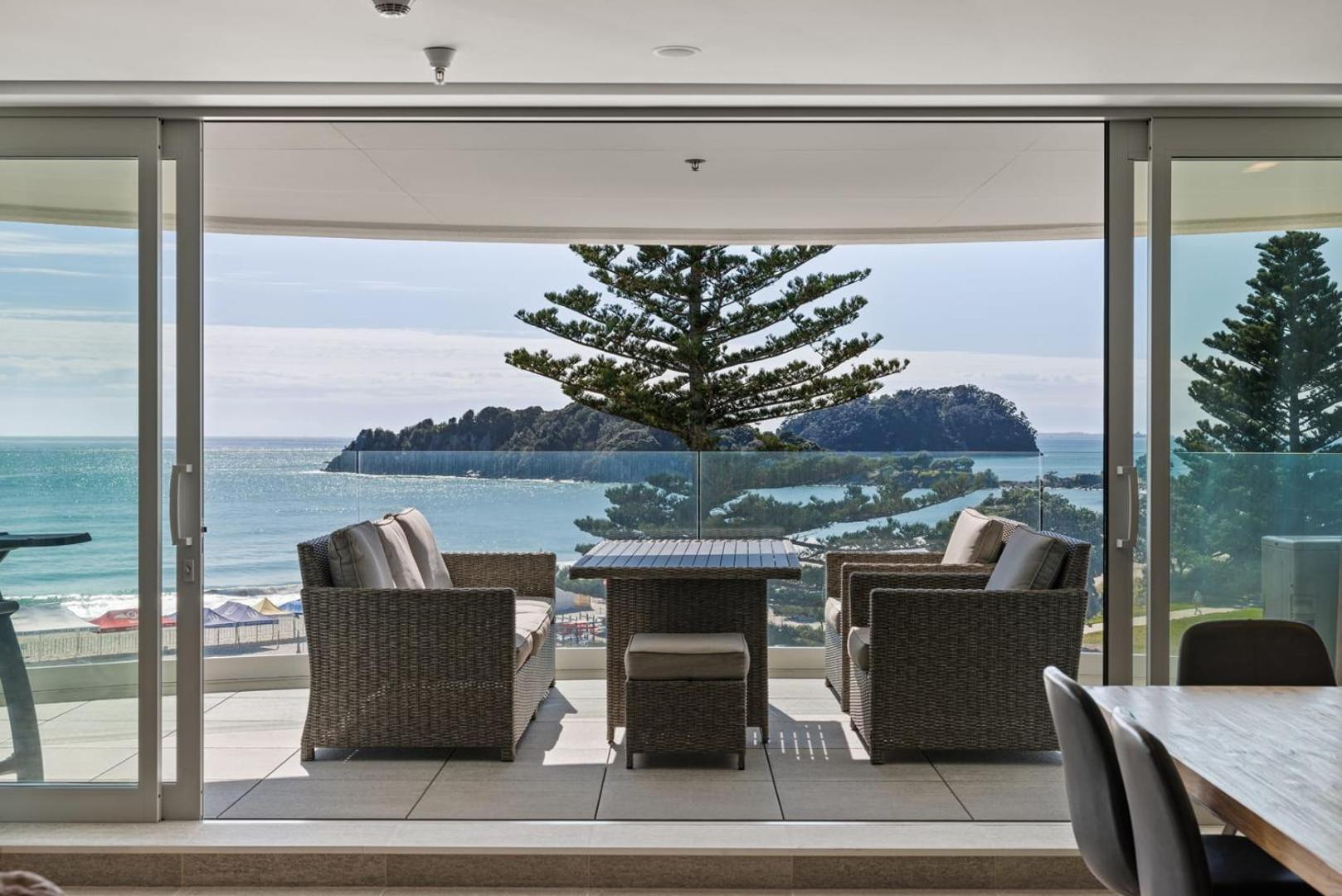 Oceanside Bliss - Absolute Beachfront - Uninterrupted Ocean Views With Pool 芒格努伊山 外观 照片